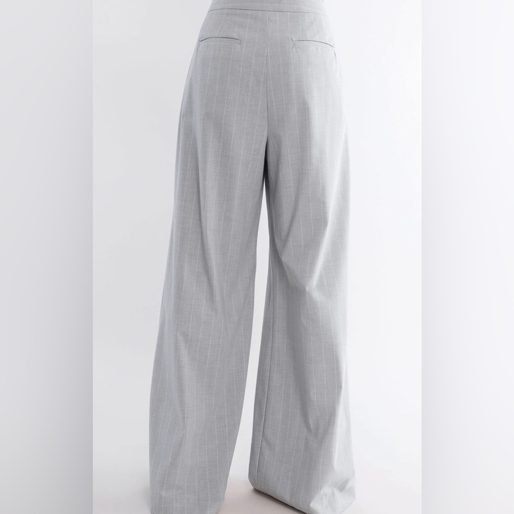 BCBG X MAEVE REILLY - lace up blazer & trouser set - NEW WITH TAGS - Picture 6 of 8